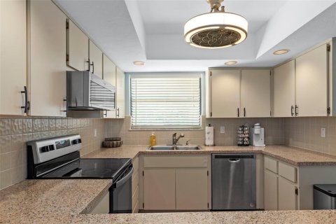Casa en venta en Homosassa, Florida, 3 dormitorios, 132.85 m2 № 2132471 - foto 18