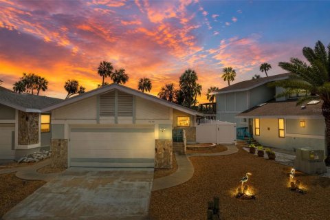 Casa en venta en Homosassa, Florida, 3 dormitorios, 132.85 m2 № 2132471 - foto 3