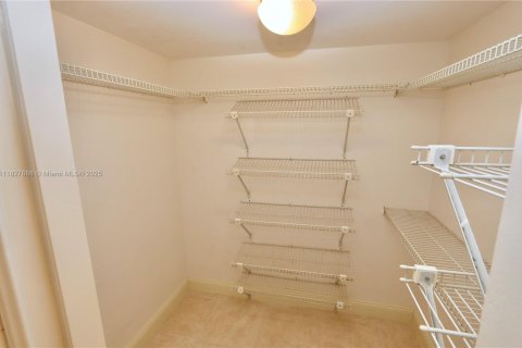 Condominio en venta en Aventura, Florida, 2 dormitorios, 92.34 m2 № 1801000 - foto 29