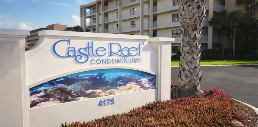 Condominio en New Smyrna Beach, Florida, 2 dormitorios № 1318253