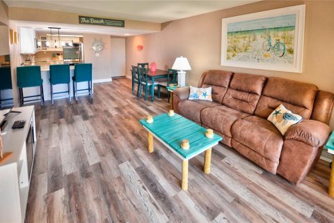 Condominio en venta en New Smyrna Beach, Florida, 2 dormitorios, 87.7 m2 № 1318253 - foto 9