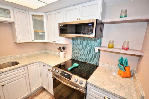 Condominio en venta en New Smyrna Beach, Florida, 2 dormitorios, 87.7 m2 № 1318253 - foto 5