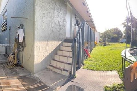 Купить виллу или дом в Катлер-Бей, Флорида 1 комната, 141.03м2, № 2049116 - фото 26