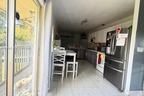 Купить виллу или дом в Катлер-Бей, Флорида 1 комната, 141.03м2, № 2049116 - фото 20