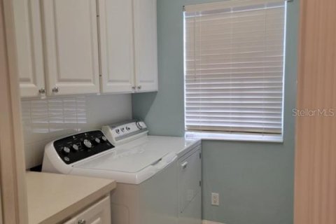 Townhouse in Sarasota, Florida 3 bedrooms, 155.33 sq.m. № 1882860 - photo 7