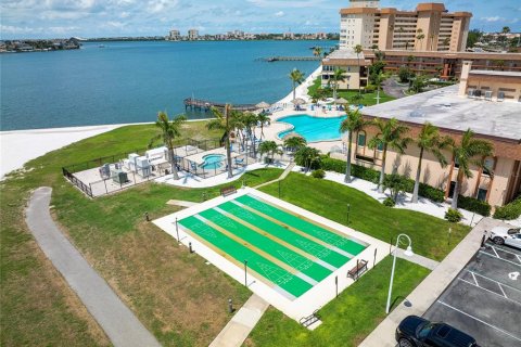 Condo in Saint Petersburg, Florida, 2 bedrooms  № 1772123 - photo 29