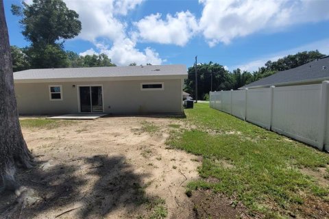 House in Belleview, Florida 3 bedrooms, 130.06 sq.m. № 1828579 - photo 12