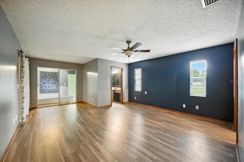 House in Homosassa, Florida 3 bedrooms, 205.13 sq.m. № 1908810 - photo 11