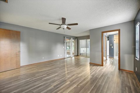 House in Homosassa, Florida 3 bedrooms, 205.13 sq.m. № 1908810 - photo 12