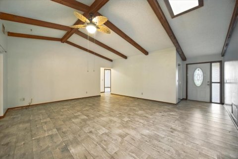 House in Homosassa, Florida 3 bedrooms, 205.13 sq.m. № 1908810 - photo 6
