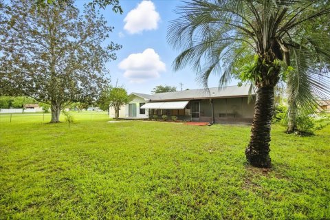House in Homosassa, Florida 3 bedrooms, 205.13 sq.m. № 1908810 - photo 25