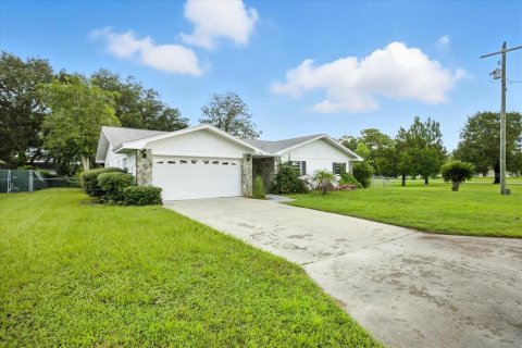 House in Homosassa, Florida 3 bedrooms, 205.13 sq.m. № 1908810 - photo 27