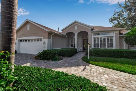 Villa ou maison à louer à Bradenton, Floride: 4 chambres, 225.57 m2 № 1857973 - photo 1
