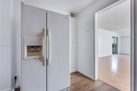 Copropriété à vendre à Lauderhill, Floride: 2 chambres, 102.66 m2 № 1864868 - photo 10