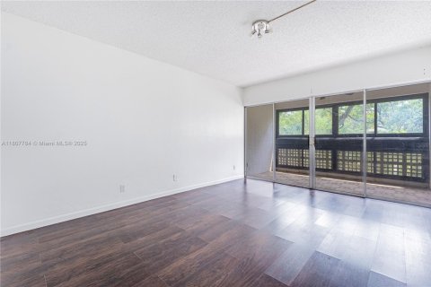 Copropriété à vendre à Lauderhill, Floride: 2 chambres, 102.66 m2 № 1864868 - photo 15