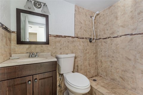 Copropriété à vendre à Lauderhill, Floride: 2 chambres, 102.66 m2 № 1864868 - photo 20