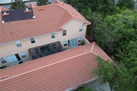 Townhouse in Kissimmee, Florida 3 bedrooms, 143.07 sq.m. № 1658057 - photo 4
