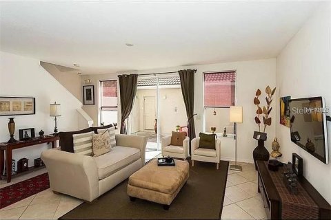 Townhouse in Kissimmee, Florida 3 bedrooms, 143.07 sq.m. № 1658057 - photo 6