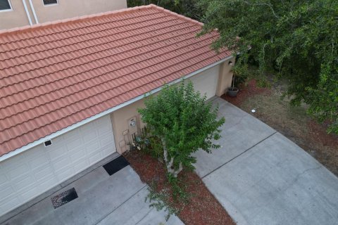 Townhouse in Kissimmee, Florida 3 bedrooms, 143.07 sq.m. № 1658057 - photo 5