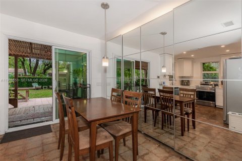 Villa ou maison à vendre à North Miami, Floride: 3 chambres, 118.64 m2 № 2007693 - photo 10