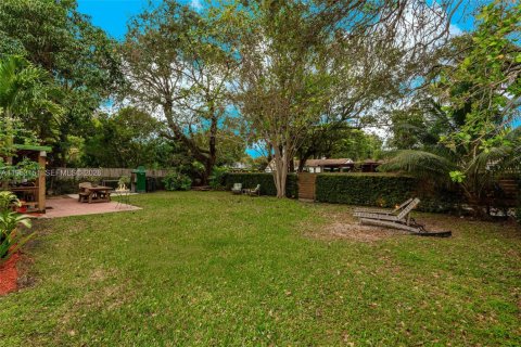 Villa ou maison à vendre à North Miami, Floride: 3 chambres, 118.64 m2 № 2007693 - photo 28