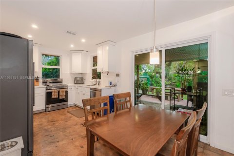 Villa ou maison à vendre à North Miami, Floride: 3 chambres, 118.64 m2 № 2007693 - photo 7