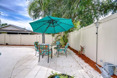 House in Tampa, Florida 2 bedrooms, 127.93 sq.m. № 1843518 - photo 23