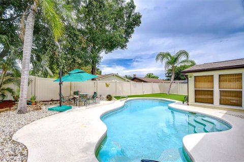 House in Tampa, Florida 2 bedrooms, 127.93 sq.m. № 1843518 - photo 27