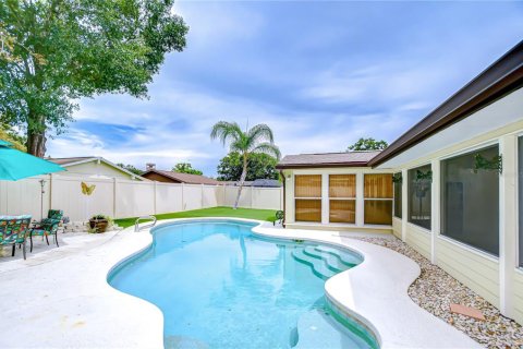 House in Tampa, Florida 2 bedrooms, 127.93 sq.m. № 1843518 - photo 13