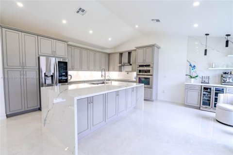 Villa ou maison à vendre à Port St. Lucie, Floride: 5 chambres, 187.2 m2 № 1818332 - photo 17