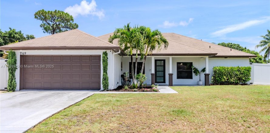 Villa ou maison à Port St. Lucie, Floride 5 chambres, 187.2 m2 № 1818332