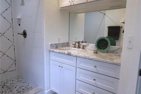 Снять в аренду виллу или дом в Орландо, Флорида 12 комнат, 241.55м2, № 2231229 - фото 24