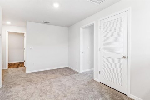 Casa en venta en Bradenton, Florida, 5 dormitorios, 227.33 m2 № 1914374 - foto 10
