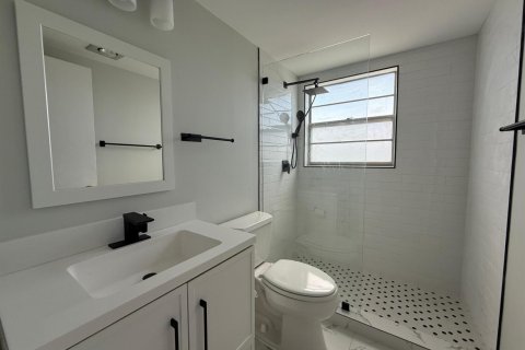 Copropriété à louer à Boca Raton, Floride: 2 chambres, 78.04 m2 № 2241048 - photo 7