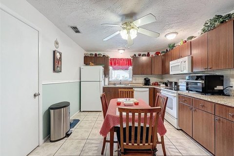 Copropriété à vendre à New Port Richey, Floride: 2 chambres, 102.19 m2 № 1788981 - photo 12