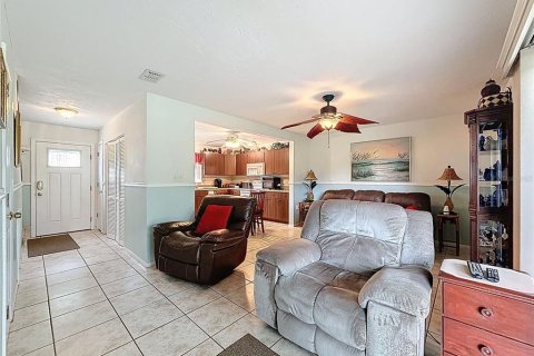 Copropriété à vendre à New Port Richey, Floride: 2 chambres, 102.19 m2 № 1788981 - photo 7