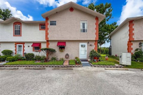 Copropriété à vendre à New Port Richey, Floride: 2 chambres, 102.19 m2 № 1788981 - photo 1