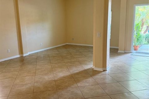 Villa ou maison à louer à Tampa, Floride: 5 chambres, 286.05 m2 № 1908758 - photo 7