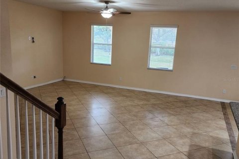 Villa ou maison à louer à Tampa, Floride: 5 chambres, 286.05 m2 № 1908758 - photo 5