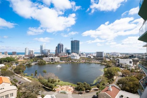 Condominio en venta en Saint Petersburg, Florida, 2 dormitorios, 189.24 m2 № 1656951 - foto 17
