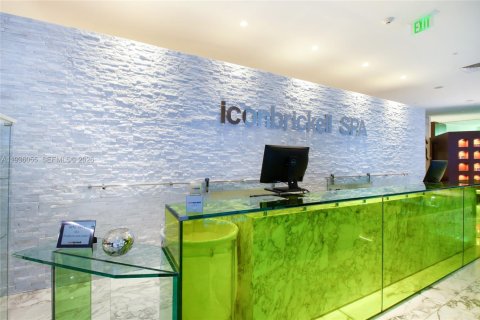 Condo in Miami, Florida, 2 bedrooms  № 1995274 - photo 20