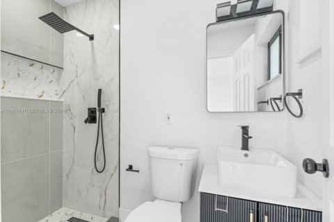 Villa ou maison à vendre à Miami, Floride: 3 chambres, 132.29 m2 № 2024876 - photo 24