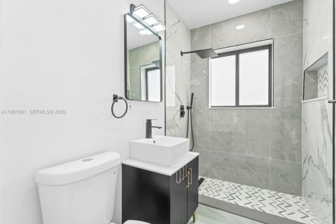 Villa ou maison à vendre à Miami, Floride: 3 chambres, 132.29 m2 № 2024876 - photo 20