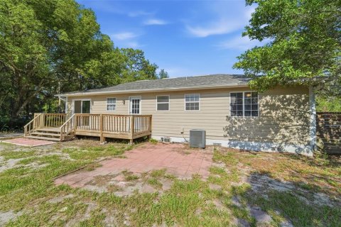 House in DeLand, Florida 3 bedrooms, 107.02 sq.m. № 2287644 - photo 24