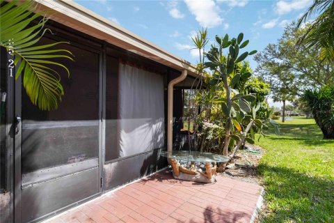 Copropriété à vendre à Bradenton, Floride: 2 chambres, 100.33 m2 № 2145423 - photo 18