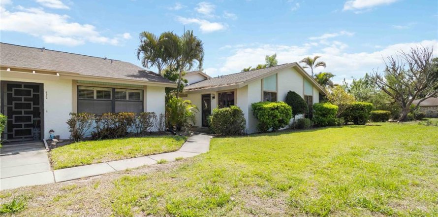 Condo à Bradenton, Floride, 2 chambres  № 2145423
