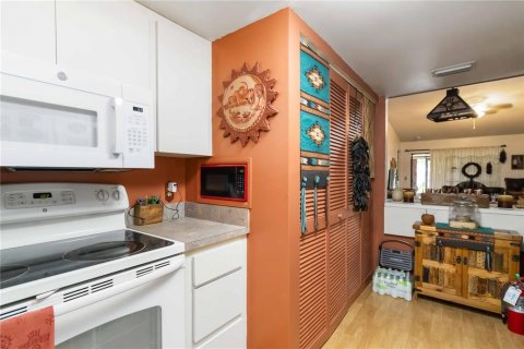 Copropriété à vendre à Bradenton, Floride: 2 chambres, 100.33 m2 № 2145423 - photo 10