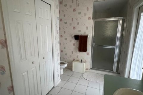 House in Spring Hill, Florida 3 bedrooms, 257.34 sq.m. № 2433755 - photo 19