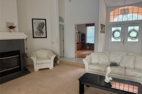House in Spring Hill, Florida 3 bedrooms, 257.34 sq.m. № 2433755 - photo 5