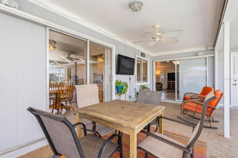 Villa ou maison à vendre à Punta Gorda, Floride: 3 chambres, 159.7 m2 № 2215363 - photo 29